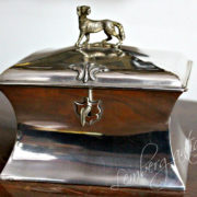 Срібна цукерниця